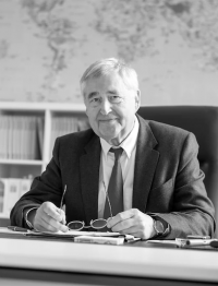 Dr. Klaus Spiekermann